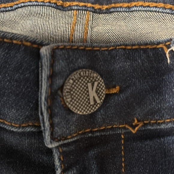 Kut from the Kloth Mia High-Rise Ankle Skinny Jeans - Picture 6 of 15